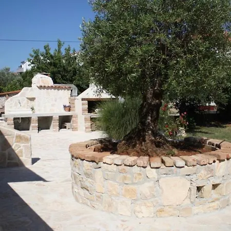 Vi La Mare With Heated Pool Appartamento