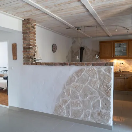 Vi La Mare With Heated Pool * Zara