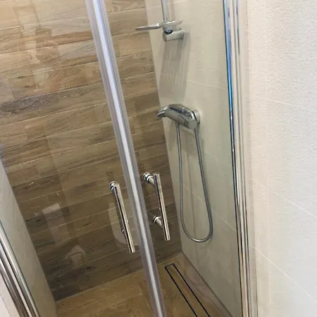 Vi La Mare With Heated Pool 아파트