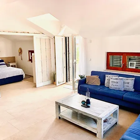 아파트 Vi La Mare With Heated Pool 자다르