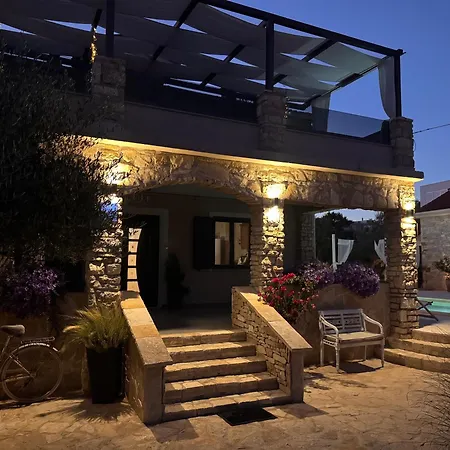 Vi La Mare - Mediterranes Apartment-feeling Mit Poolgenuss זאדאר